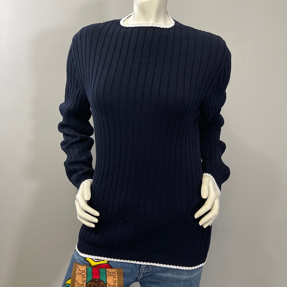 Etro women’s Crew neck pullover sweater size L
